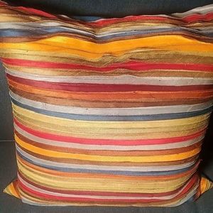 Pier1 Pillow